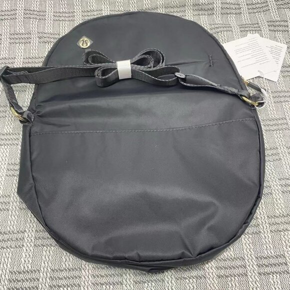 Lululemon All Night Festival Bag 5L - Picture 4 of 7